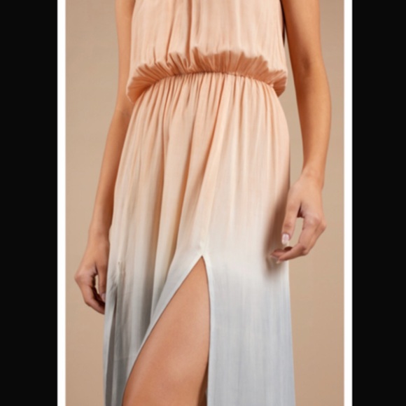 Angelica Keyhole Maxi Dress - Picture 2 of 3